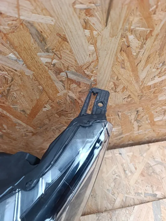 Farol Esquerdo Nissan Qashqai II Lift J11 OEM NJG543 image 2