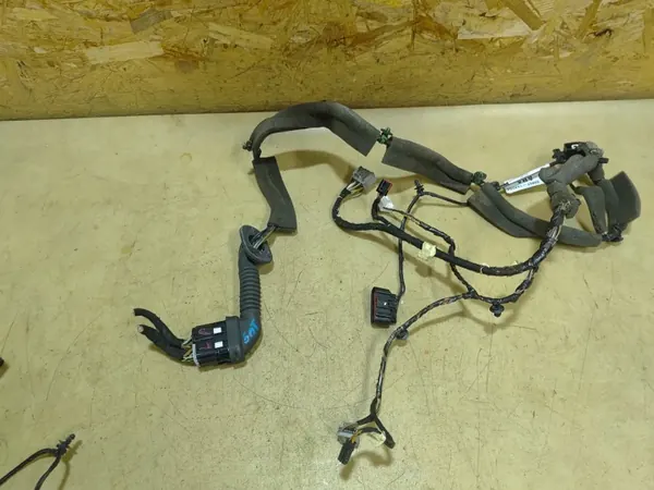 Harness Porta Esquerda Dianteira DM5T-14A584-ABA Focus MK3 image 2