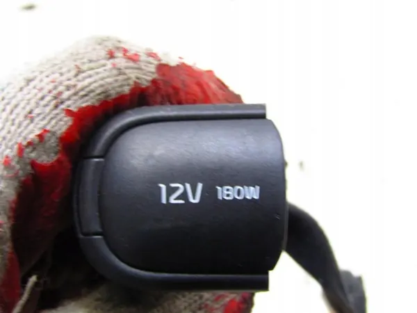 Prise 12V OEM 84624-D9000 pour Kia Sportage IV image 4