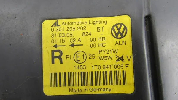VW TOURAN 1T Rechter Frontscheinwerfer - OEM Teil image 4