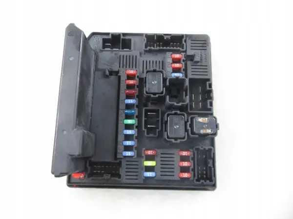 Module BSI d'occasion OEM 519228324 Nissan image 3