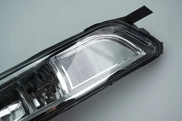 Farol de Neblina Volkswagen OE 3G0941661H image 3
