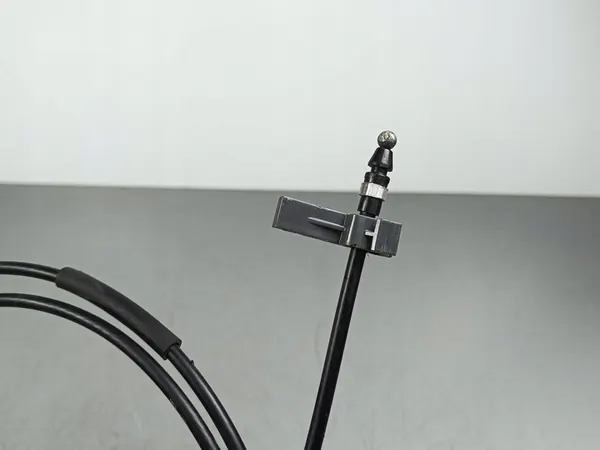 Subaru Forester SK Conexão do Capô FOB54909 image 2