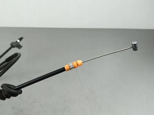 Subaru Forester SK Conexão do Capô FOB54909 image 3