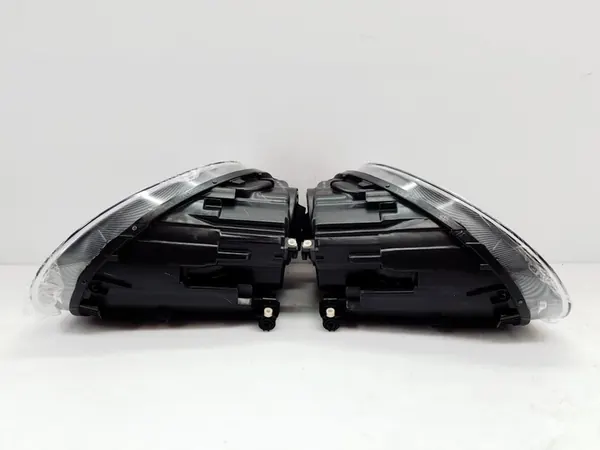 Farol Dianteiro New Beetle H4/W21/5W image 2