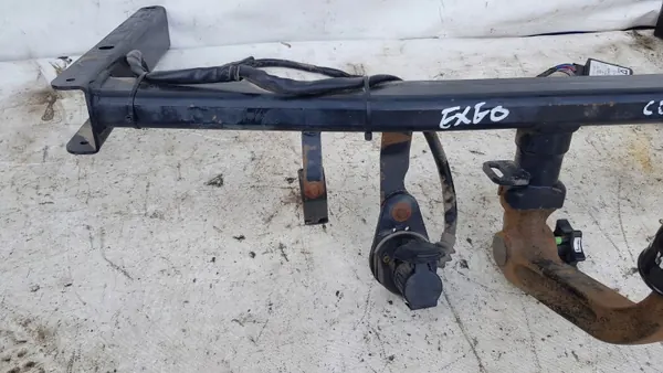 Käytetty Seat hinauskoukku OEM 4353553 Exeo Farmarille image 6