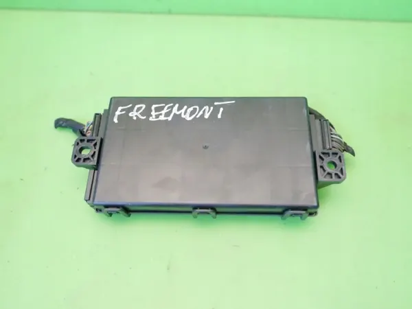 Módulo recetor keyless OEM 68086377AE para Fiat image 5