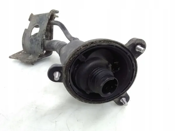 Tanque AdBlue Nissan OE OEM 1050352 - Usado image 4