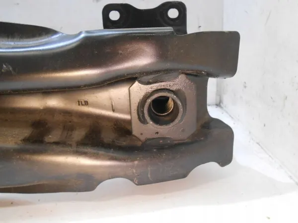 Volkswagen Travesaño Parachoques Trasero OEM 2G0807305A image 6