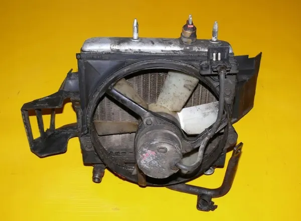 Refroidisseur d'huile OEM 1405011601 Mercedes W140 3.5 TD image 4