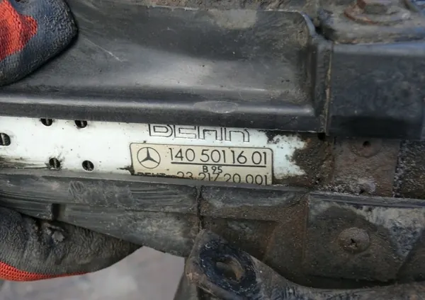 Refroidisseur d'huile OEM 1405011601 Mercedes W140 3.5 TD image 7
