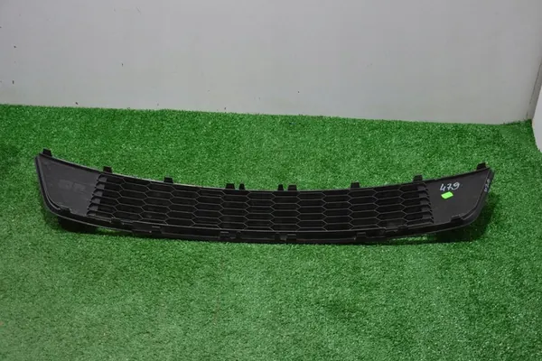 Griglia Paraurti Anteriore Skoda Octavia III 13-16 5E0853677B image 2