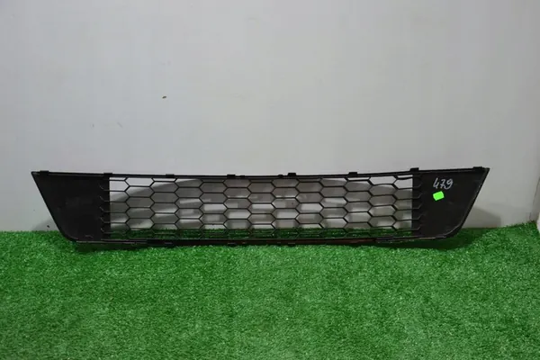 Griglia Paraurti Anteriore Skoda Octavia III 13-16 5E0853677B image 3