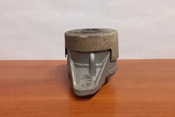 Moottorin tuki vasen MERCEDES-BENZ GLC A2052407800 image 5