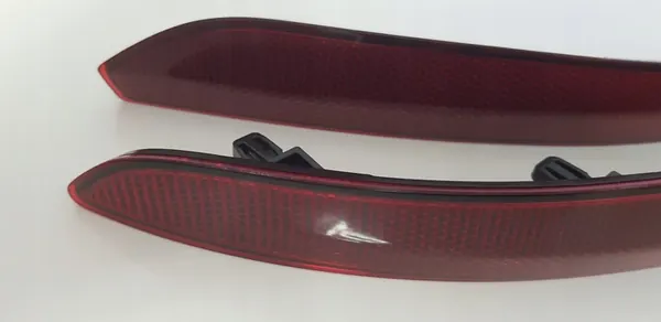 VW GOLF 6 PLUS Takavalo Oikea 5M0945106C image 2