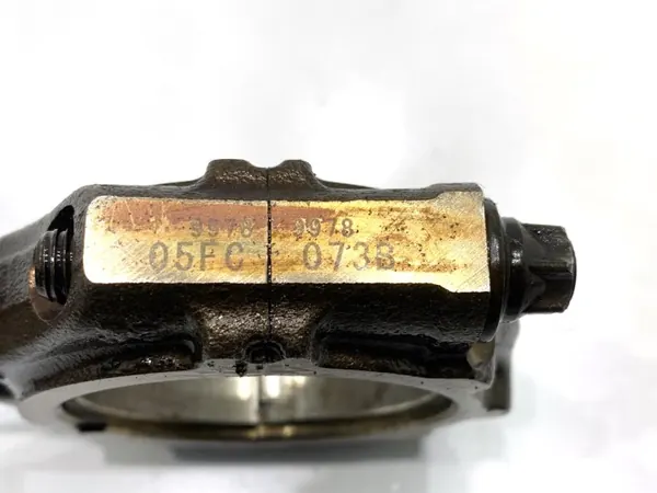 Piston OEM avec Bielle pour Hyundai i20 II 1.4 image 4