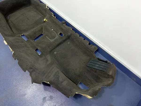 Tapete esquerdo Porsche Panamera 971 OEM 971863101AM image 5