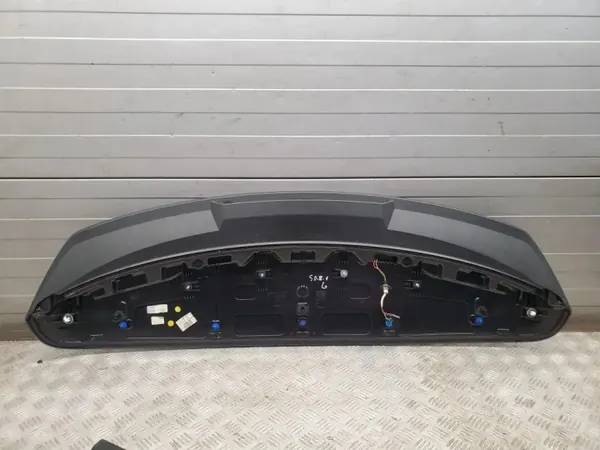 Gebrauchter Audi Q8 Spoiler OEM 4M8827933G - Heckklappe image 4