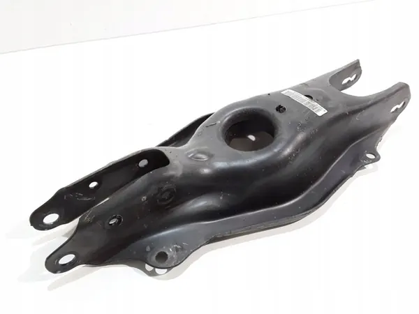 Mercedes-Benz E W238 2018 Takapuskuri Kiinnitys image 1