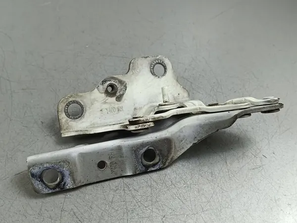 nge do capô SsangYong Rexton 2017 Y400RH image 1