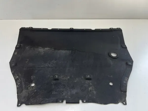 Moottorin alasuojus OEM 4M0825235 Audi Q7:lle image 2