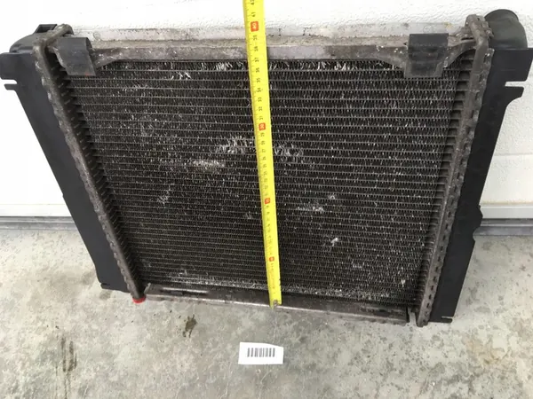 Vattenkylare Mercedes W124 E220 M111 2.2 image 9