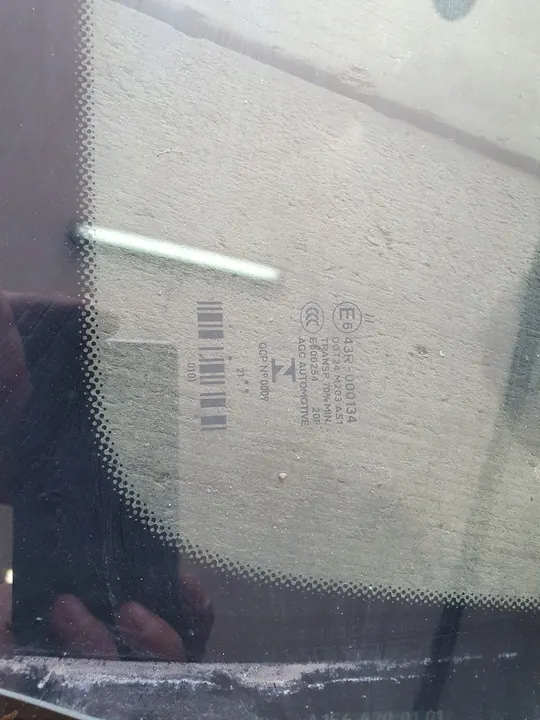 Parabrezza anteriore Mercedes GLA A1566700101 image 2