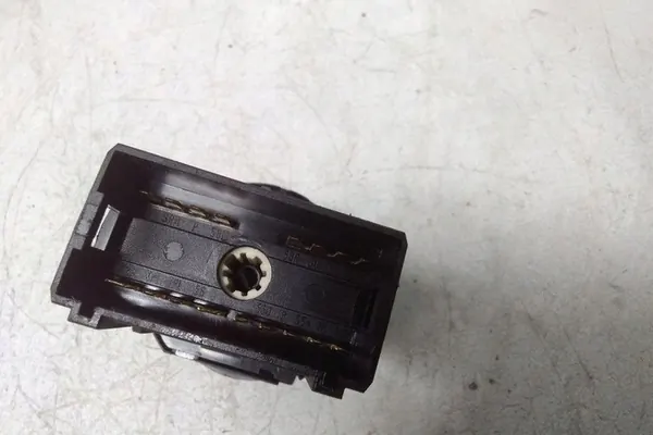 Lichtschakelaar VW TRANSPORTER V (T5) 6Q0941531B image 2