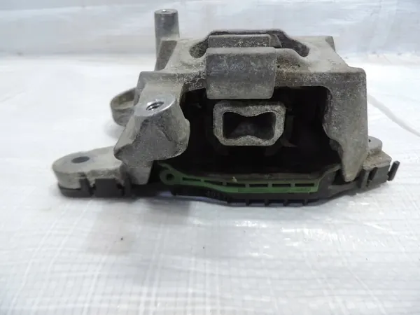 OPEL ASTRA K V 5 1.6 CDTI Vaihteiston tuki 39004957 image 4