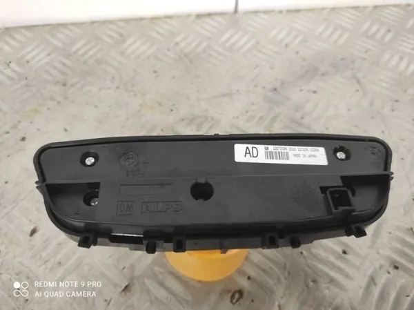 Ilmastointipaneeli Opel Insignia A 2010 OEM 13273096 image 9