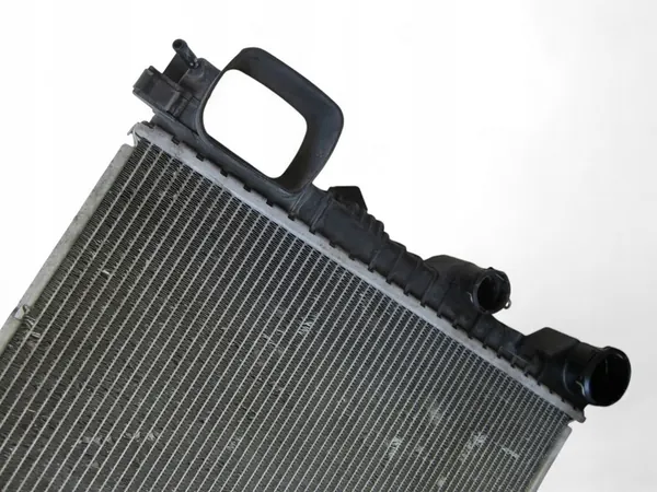 Waterkoeler Mercedes W221 S500 5.5 V8 image 2