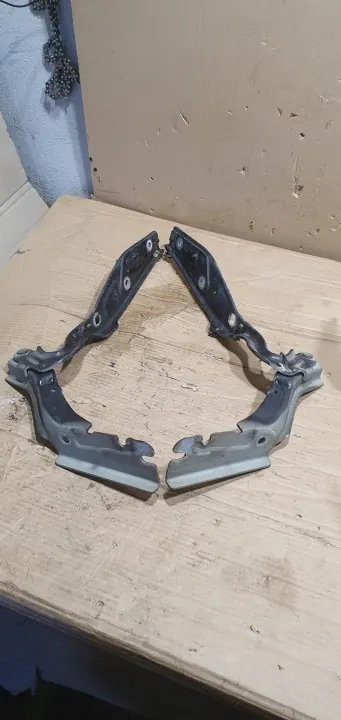 OEM 9648589480 9648589380 Motorkapscharnier voor Peugeot 407 Coupé image 4