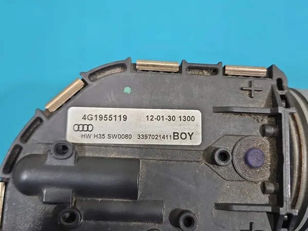 Frontscheibenwischermotor 4PIN Audi A6 C7 image 5