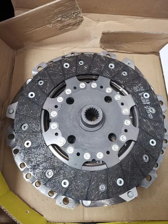 Schaeffler LuK Clutch Kit image 3