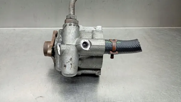 Bomba de dirección OEM VOLVOMAR-139998-176A3 image 3