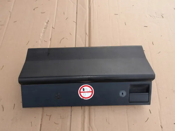 Handschuhfachdeckel Beifahrer W201 190 - Mercedes OEM image 2