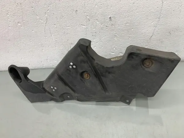 OEM 27648710 Vänster Underkroppsskydd för BMW F40 image 3