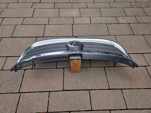 VW Touran I Lift Front Grille Chrome 1T0853651D image 10