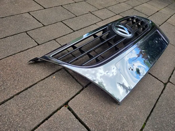 VW Touran I Lift Front Grille Chrome 1T0853651D image 3