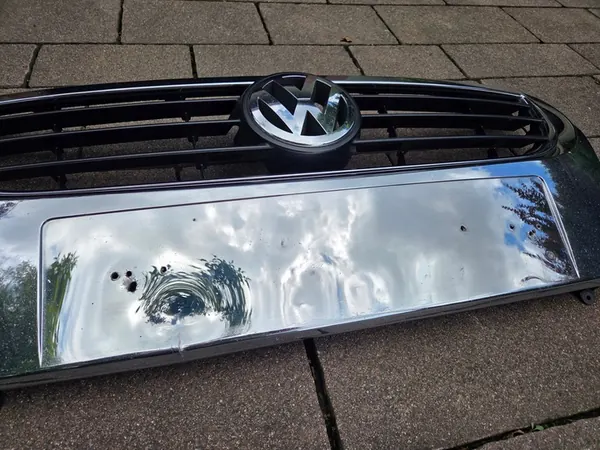 VW Touran I Lift Front Grille Chrome 1T0853651D image 6