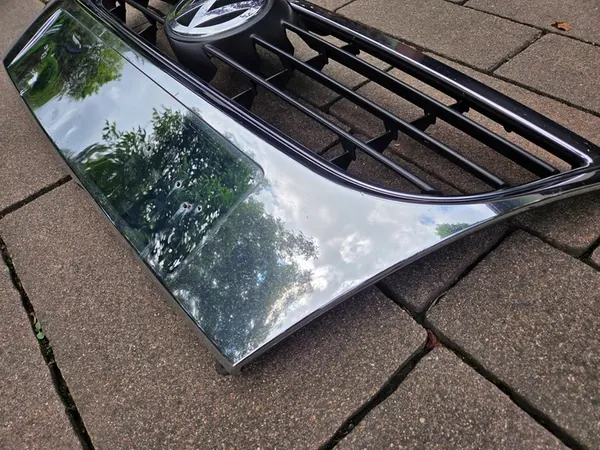 VW Touran I Lift Front Grille Chrome 1T0853651D image 9