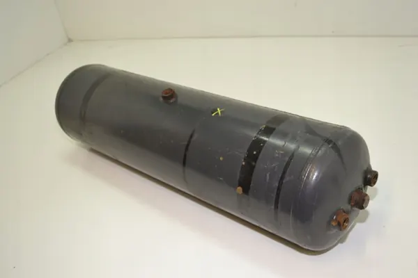 Réservoir de Bouteille d'Air OEM 016760424 Mercedes image 2