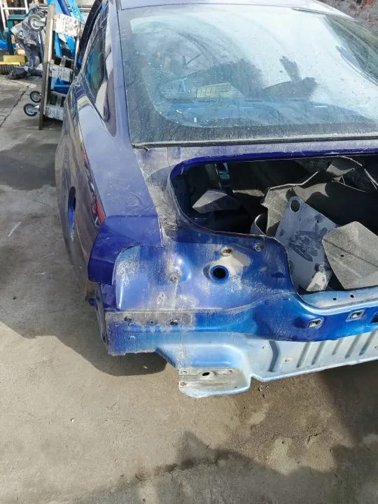 FORD MUSTANG V 10-14 2013+ Vasen Takasivulokas OEM image 5