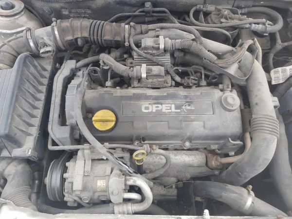 Colector de escape OEM 2006303 Opel Astra 2001 1.7L image 5