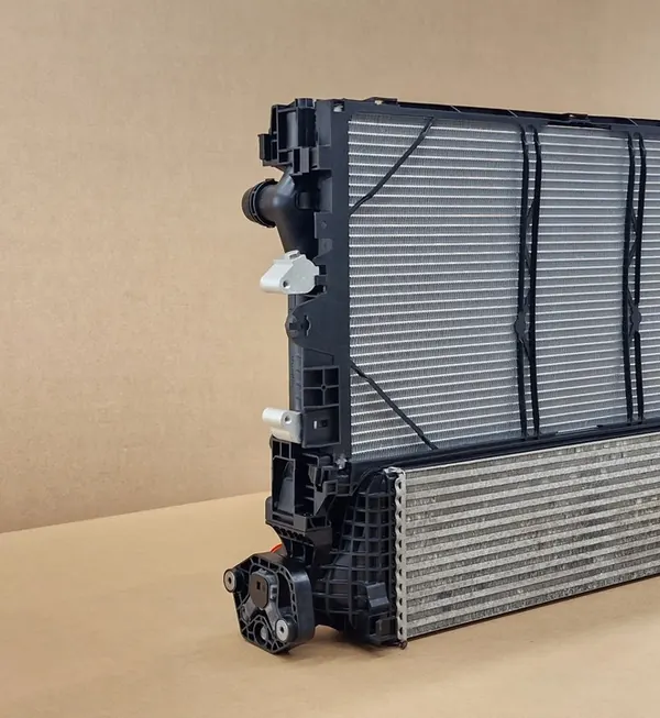 Juego de Radiadores de Refrigeración Volvo XC60 II V60 II S60 III V90 S90 image 8