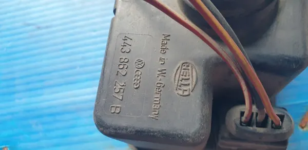 Bomba de fecho central Audi OEM 443862257b Usada image 3