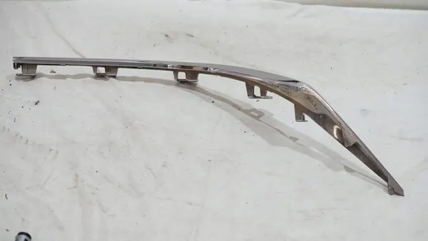 Mazda 3 II Höger kromad stötfångare BJS7-507J1 image 3