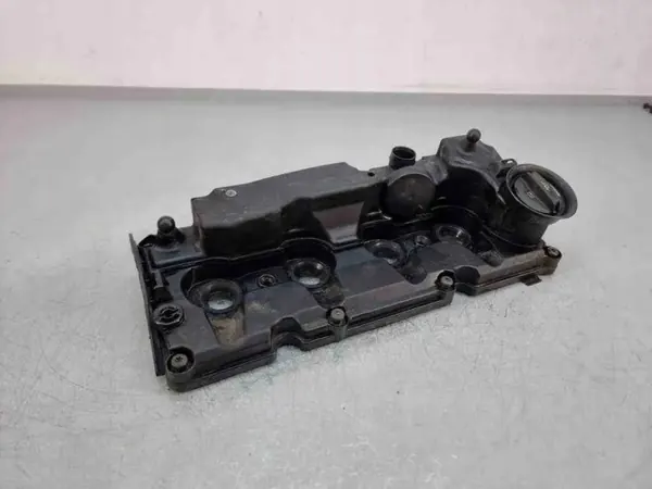 Couvercle suiveur de came OEM 03L103469S Skoda Octavia III image 2