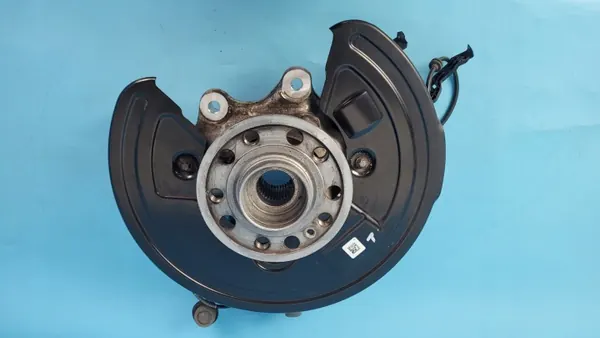 Mercedes EQE W295 linke Hinterachsschenkel OEM A2973560100 image 4