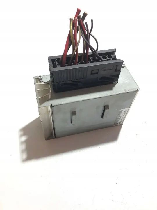 Amplificateur Hi-Fi OEM 65126920461 pour BMW E60/E61/E63/E64/E65 image 2